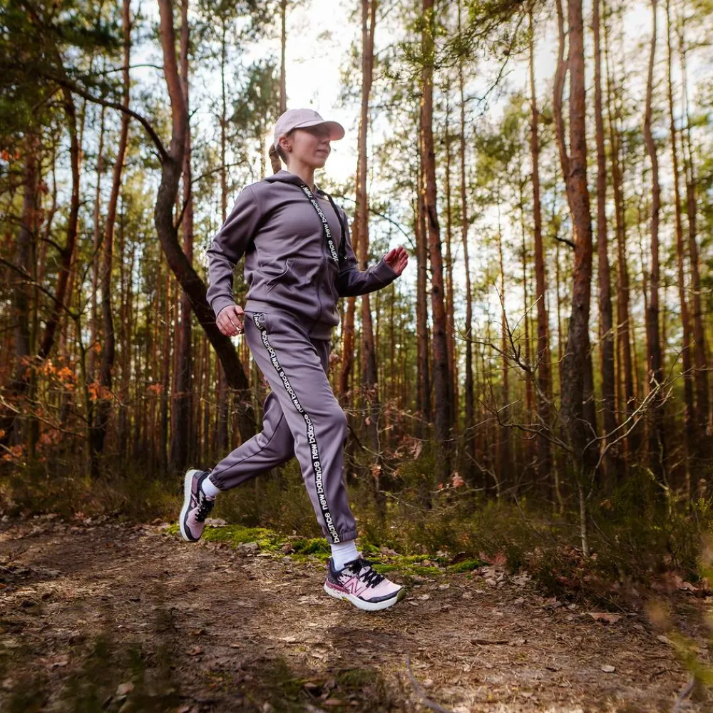 BUTYBIEGOWE|AKTYWNOSE|BIEGANIE*New Balance BUTYBIEGOWE|AKTYWNOSE|BIEGANIE Buty damskie Fresh Foam Hierro v7 WTHIERO7 – różowe