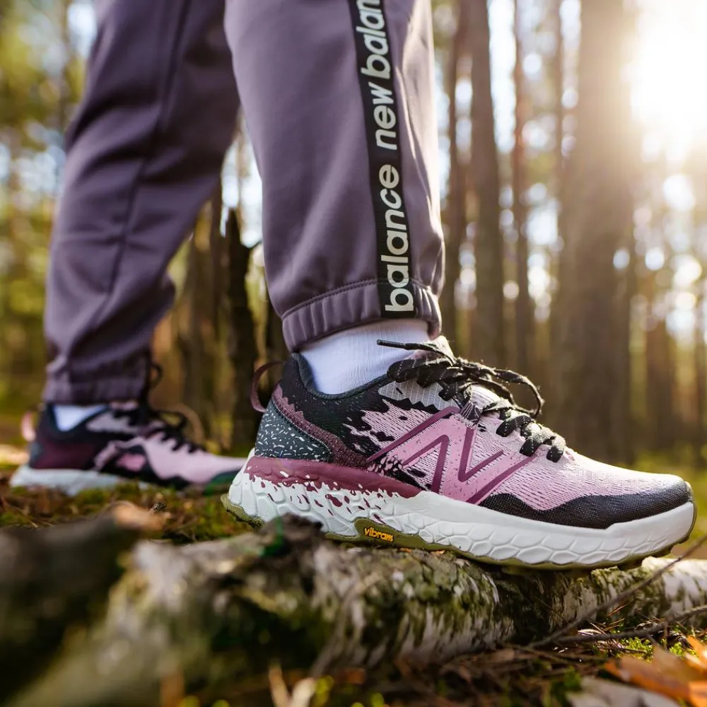 BUTYBIEGOWE|AKTYWNOSE|BIEGANIE*New Balance BUTYBIEGOWE|AKTYWNOSE|BIEGANIE Buty damskie Fresh Foam Hierro v7 WTHIERO7 – różowe