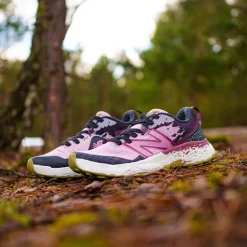 BUTYBIEGOWE|AKTYWNOSE|BIEGANIE*New Balance BUTYBIEGOWE|AKTYWNOSE|BIEGANIE Buty damskie Fresh Foam Hierro v7 WTHIERO7 – różowe