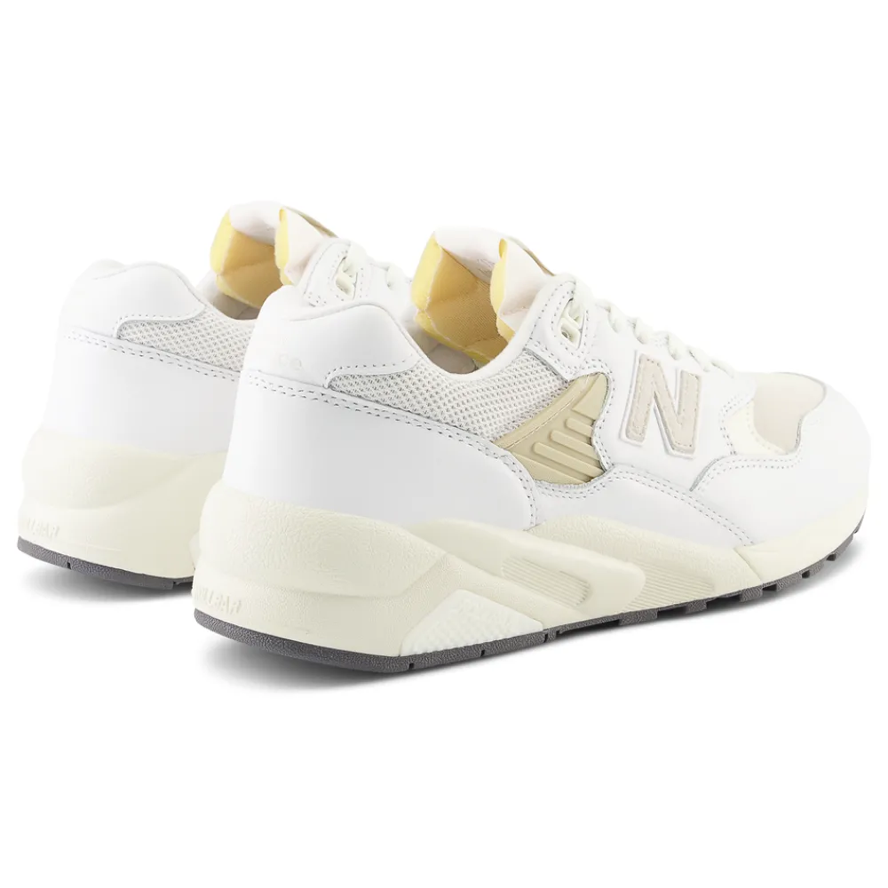 New Balance Buty damskie MT580VTG – białe