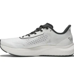 BUTYBIEGOWE|AKTYWNOSE|BIEGANIE*New Balance BUTYBIEGOWE|AKTYWNOSE|BIEGANIE Buty męskie FuelCell Rebel v3 MFCXCW3 – białe