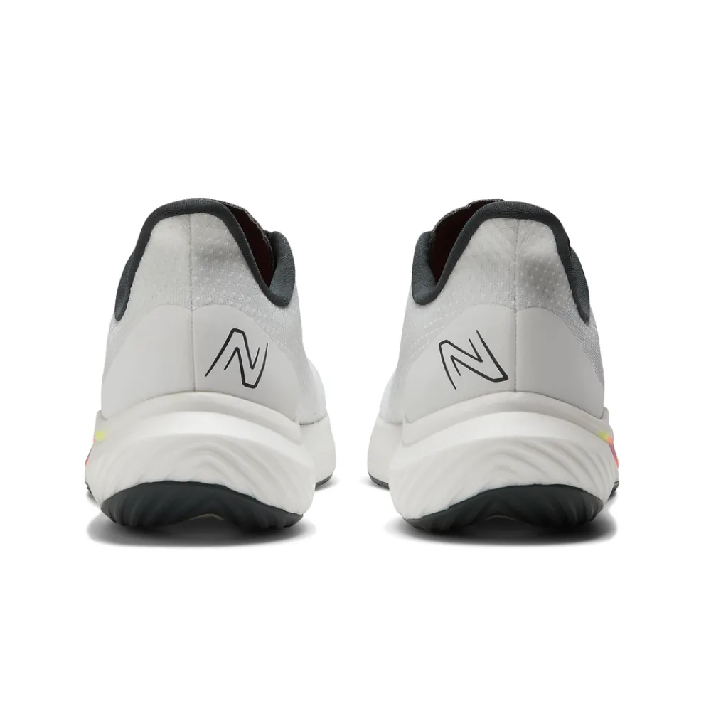 BUTYBIEGOWE|AKTYWNOSE|BIEGANIE*New Balance BUTYBIEGOWE|AKTYWNOSE|BIEGANIE Buty męskie FuelCell Rebel v3 MFCXCW3 – białe
