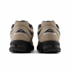 New Balance Buty męskie M2002REG – brązowe