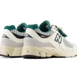 New Balance Buty męskie M2002RVD – białe