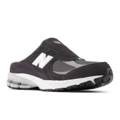 New Balance Buty męskie M2002RMC – czarne