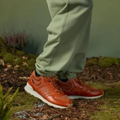 New Balance Buty męskie U574HBB – brązowe
