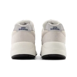 New Balance Buty unisex MT580GNV – beżowe