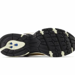 New Balance Buty unisex MR530LA – beżowe