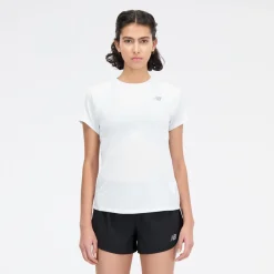 ODZIEZ BIEGOWA|BIEGANIE*New Balance ODZIEZ BIEGOWA|BIEGANIE Koszulka damska WT21262IBH – biała