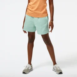 ODZIEZ BIEGOWA*New Balance ODZIEZ BIEGOWA Spodenki damskie WS23552SAE – miętowe
