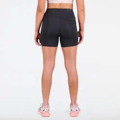 ODZIEZ BIEGOWA|BIEGANIE*New Balance ODZIEZ BIEGOWA|BIEGANIE Spodenki damskie WS31289BK – czarne