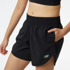 ODZIEZ BIEGOWA|BIEGANIE*New Balance ODZIEZ BIEGOWA|BIEGANIE Spodenki damskie WS23228BK – czarne