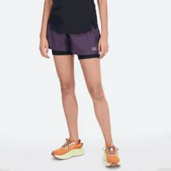 ODZIEZ BIEGOWA|BIEGANIE*New Balance ODZIEZ BIEGOWA|BIEGANIE Spodenki damskie WS33278ILL – fioletowe