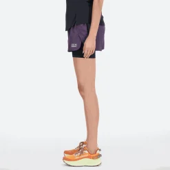 ODZIEZ BIEGOWA|BIEGANIE*New Balance ODZIEZ BIEGOWA|BIEGANIE Spodenki damskie WS33278ILL – fioletowe