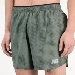 ODZIEZ BIEGOWA|BIEGANIE*New Balance ODZIEZ BIEGOWA|BIEGANIE Spodenki męskie MS21269DON – zielone