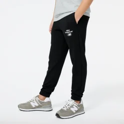 New Balance Spodnie dziecięce YP31508BK – czarne
