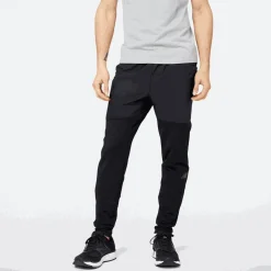 ODZIEZ BIEGOWA|BIEGANIE*New Balance ODZIEZ BIEGOWA|BIEGANIE Spodnie męskie MP23287BK – czarne