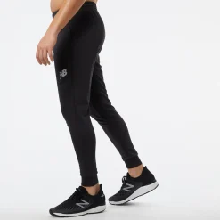 ODZIEZ BIEGOWA|BIEGANIE*New Balance ODZIEZ BIEGOWA|BIEGANIE Spodnie męskie MP23091PHM – czarne